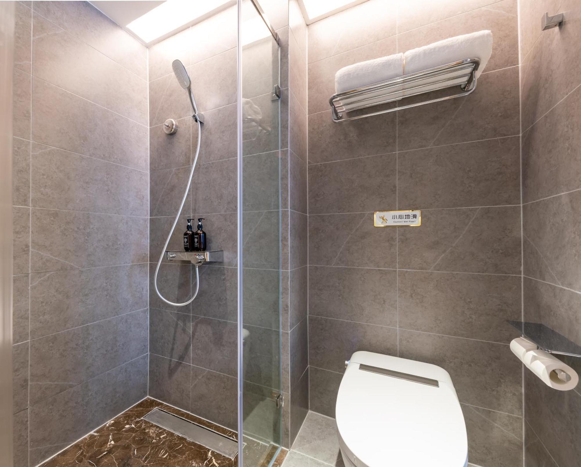 Jingfang Building Smart Hotel - Located In The Busiest Part Of The Downtown Area, Near Beijing Tiananmen Square And The Forbidden City,Wangfujing Shopping Street ,Newly Opened Hotel,Provide Free Laundry Service,Provide Tourism And Ticketing Services Bagian luar foto